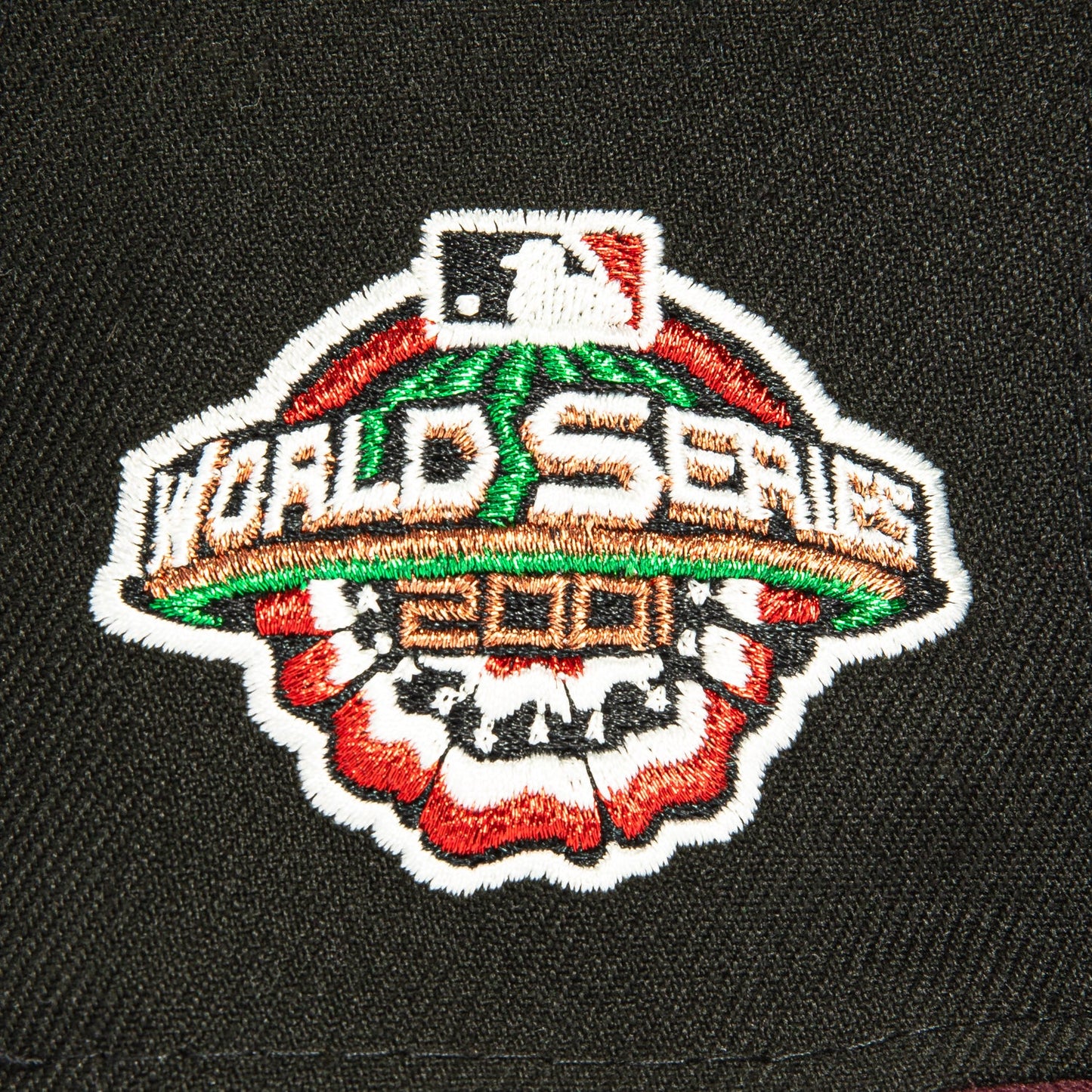 New Era 59Fifty Arizona Diamondbacks 2001 World Series Patch D Hat - Black, Maroon, Metallic Copper